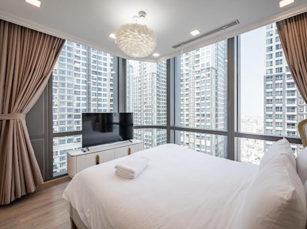 Căn hộ Bedrooms At Landmark - Vinhomes