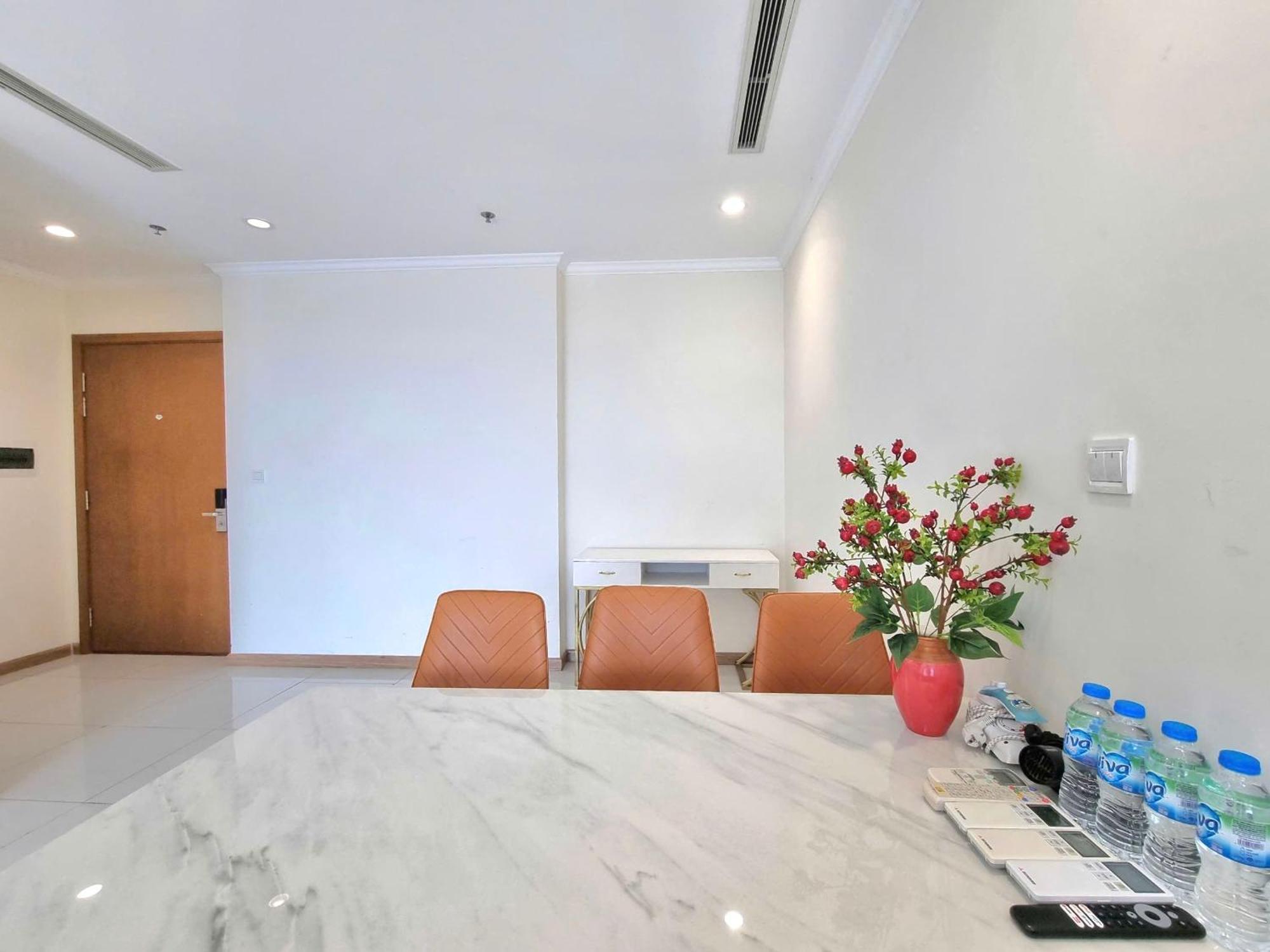 Bedrooms At Landmark - Vinhomes Căn hộ