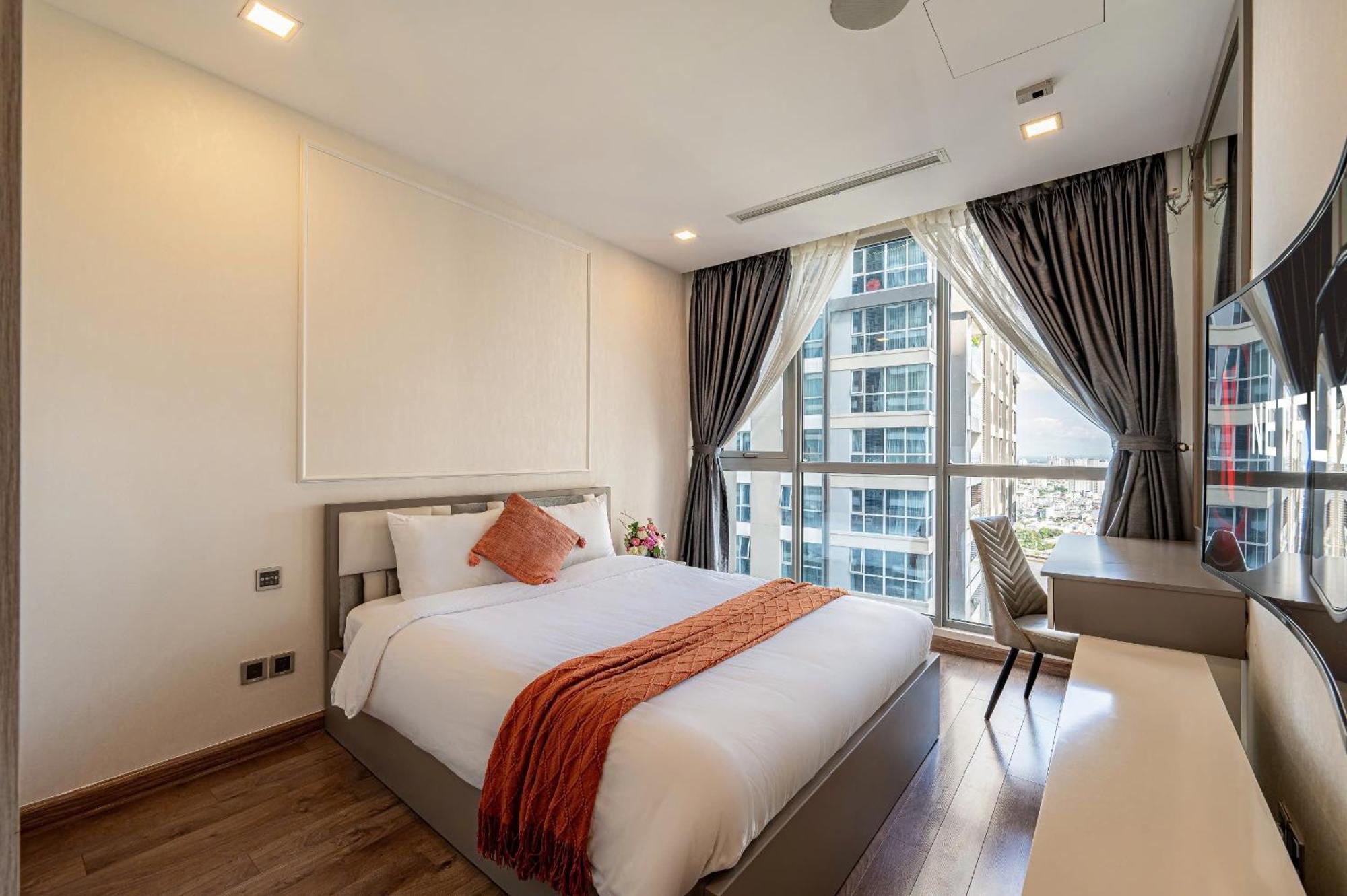 Căn hộ Bedrooms At Landmark - Vinhomes *