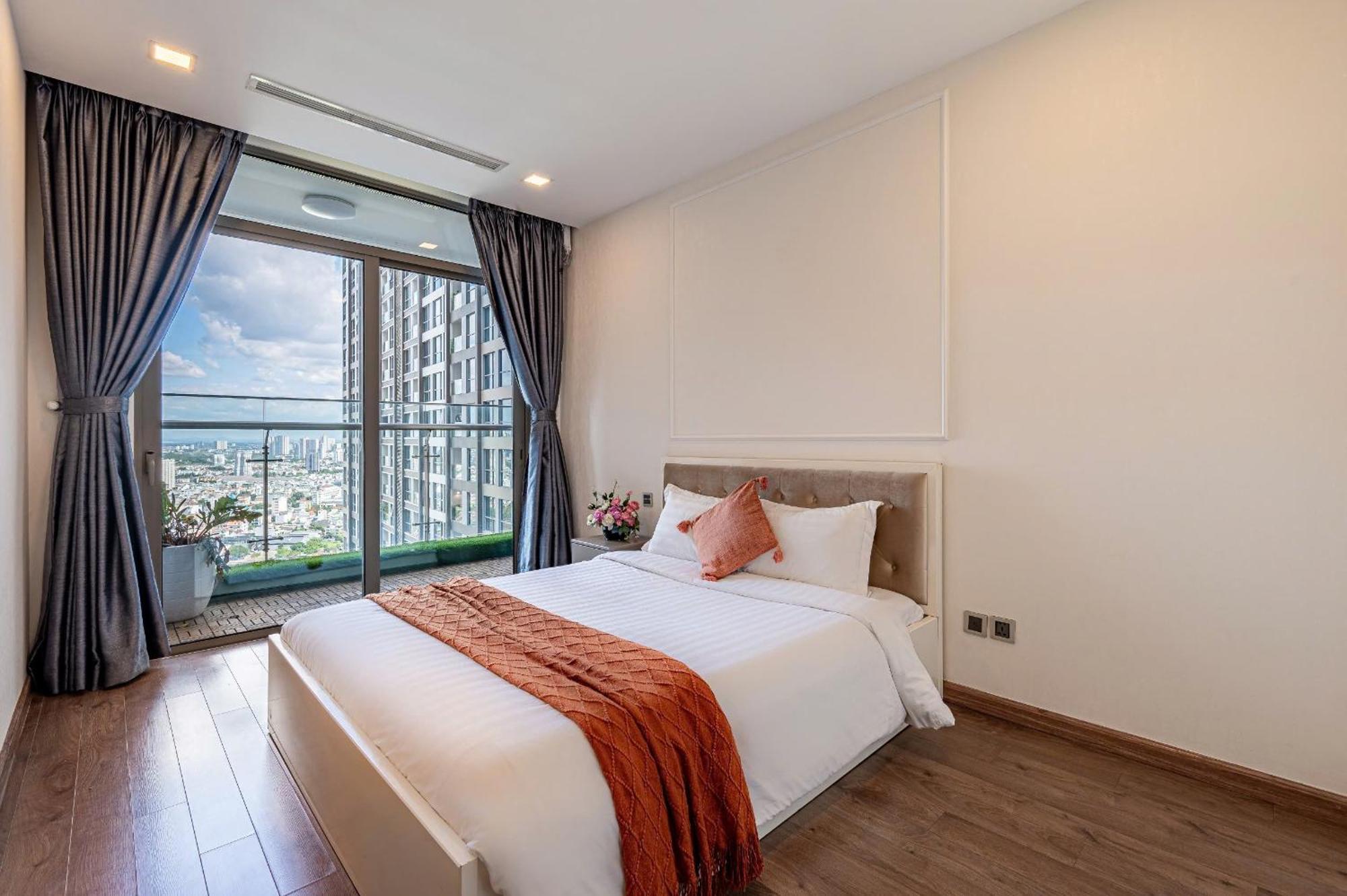 Bedrooms At Landmark - Vinhomes *
