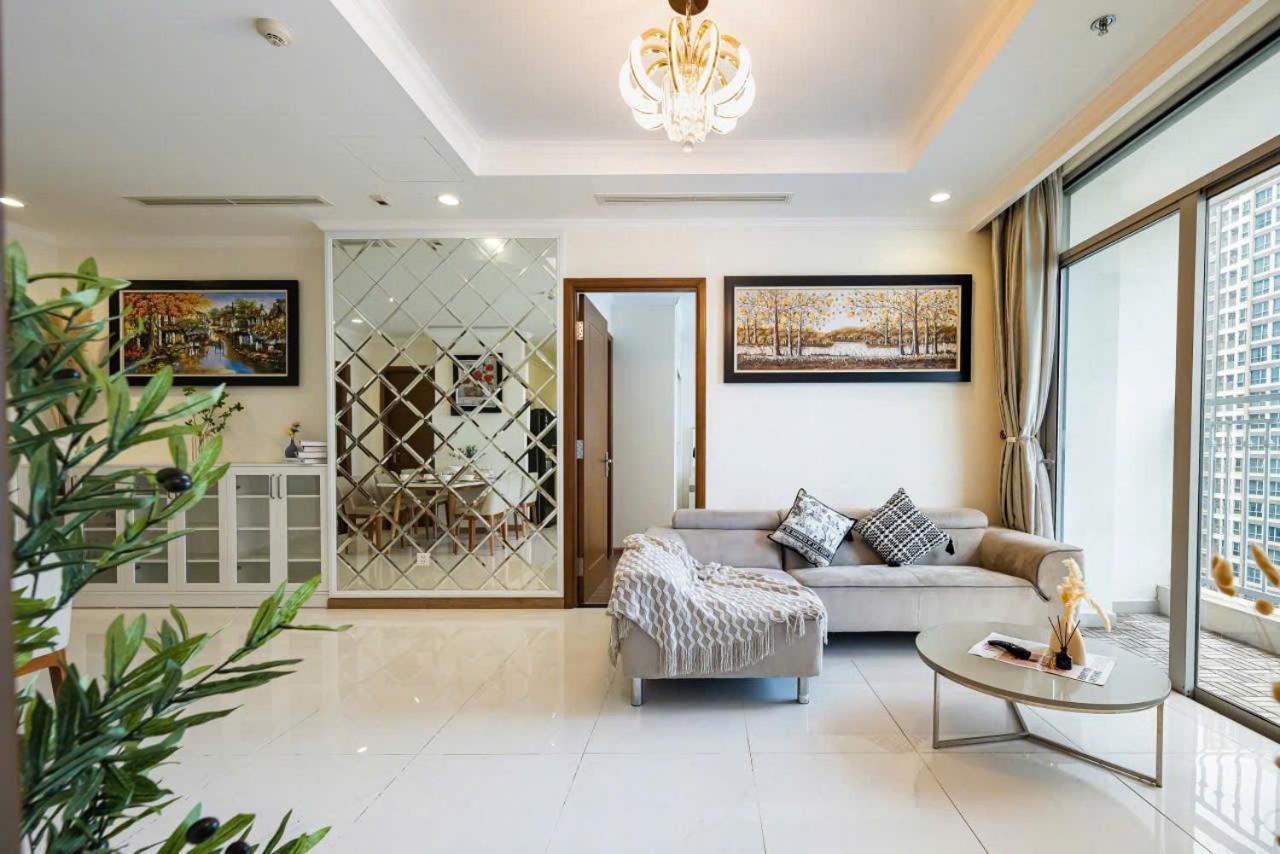 Căn hộ Bedrooms At Landmark - Vinhomes *